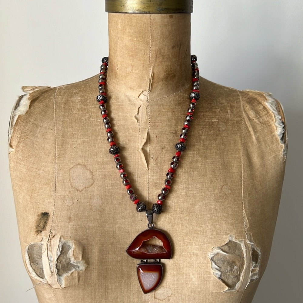 Agate Druzy Pendant Necklace